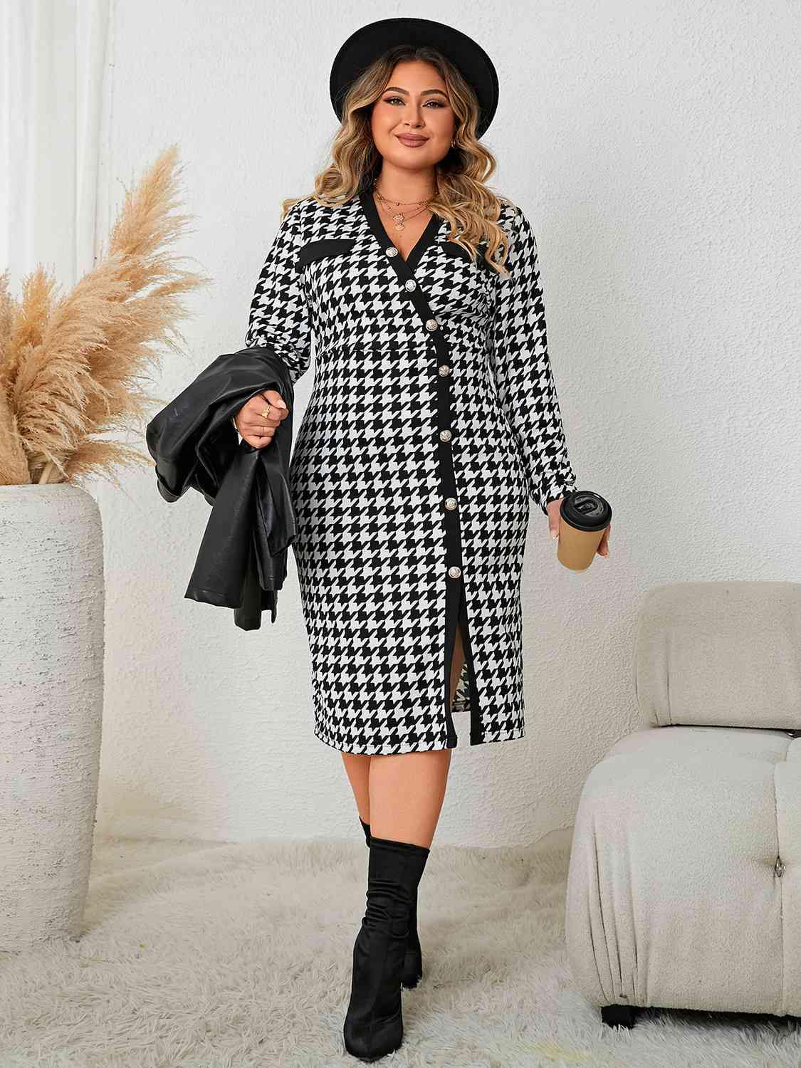 Plus Size Houndstooth Long Sleeve Slit Dress - Trendsi