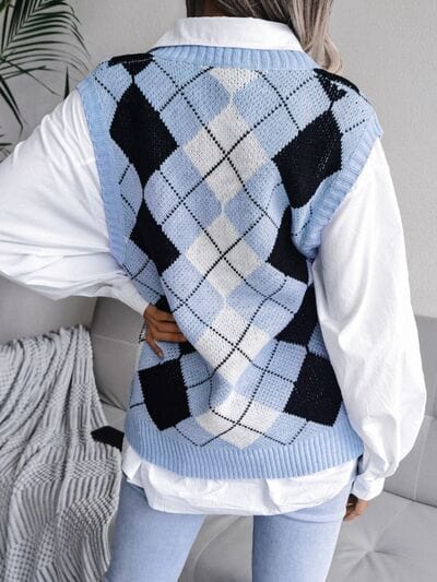 Plaid V-Neck Sweater Vest - Trendsi
