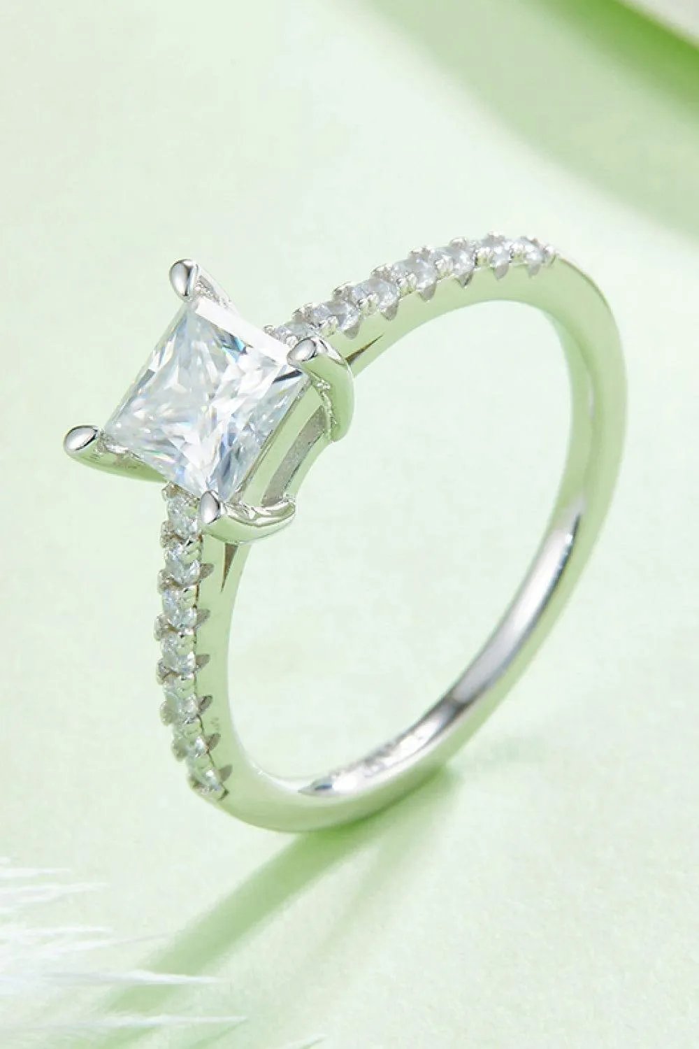 1.21 Carat Moissanite 925 Sterling Silver Side Stone Ring - Trendsi
