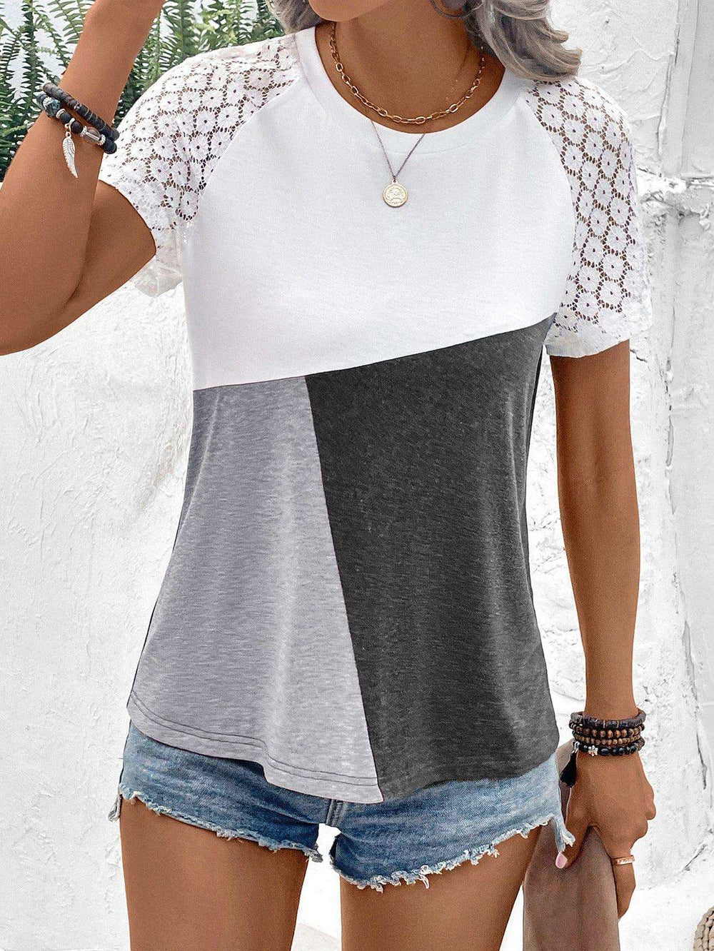Color Block Raglan Sleeve Round Neck Tee - Trendsi - Flyclothing LLC