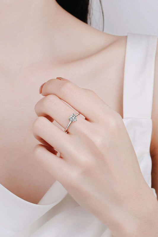925 Sterling Silver Heart-Shaped Moissanite Solitaire Ring - Trendsi - Flyclothing LLC