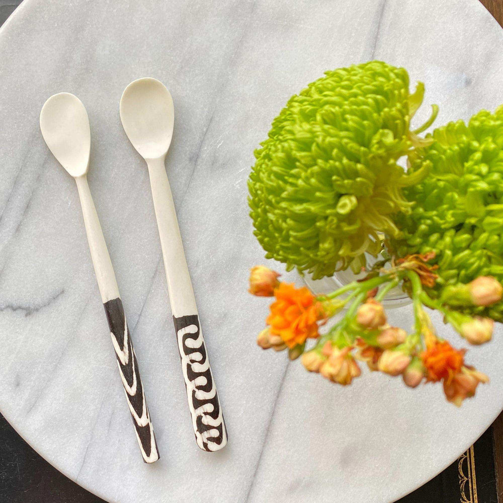 Long Batik Bone Appetizer Spoons, Set of 2 - Jedando - Flyclothing LLC