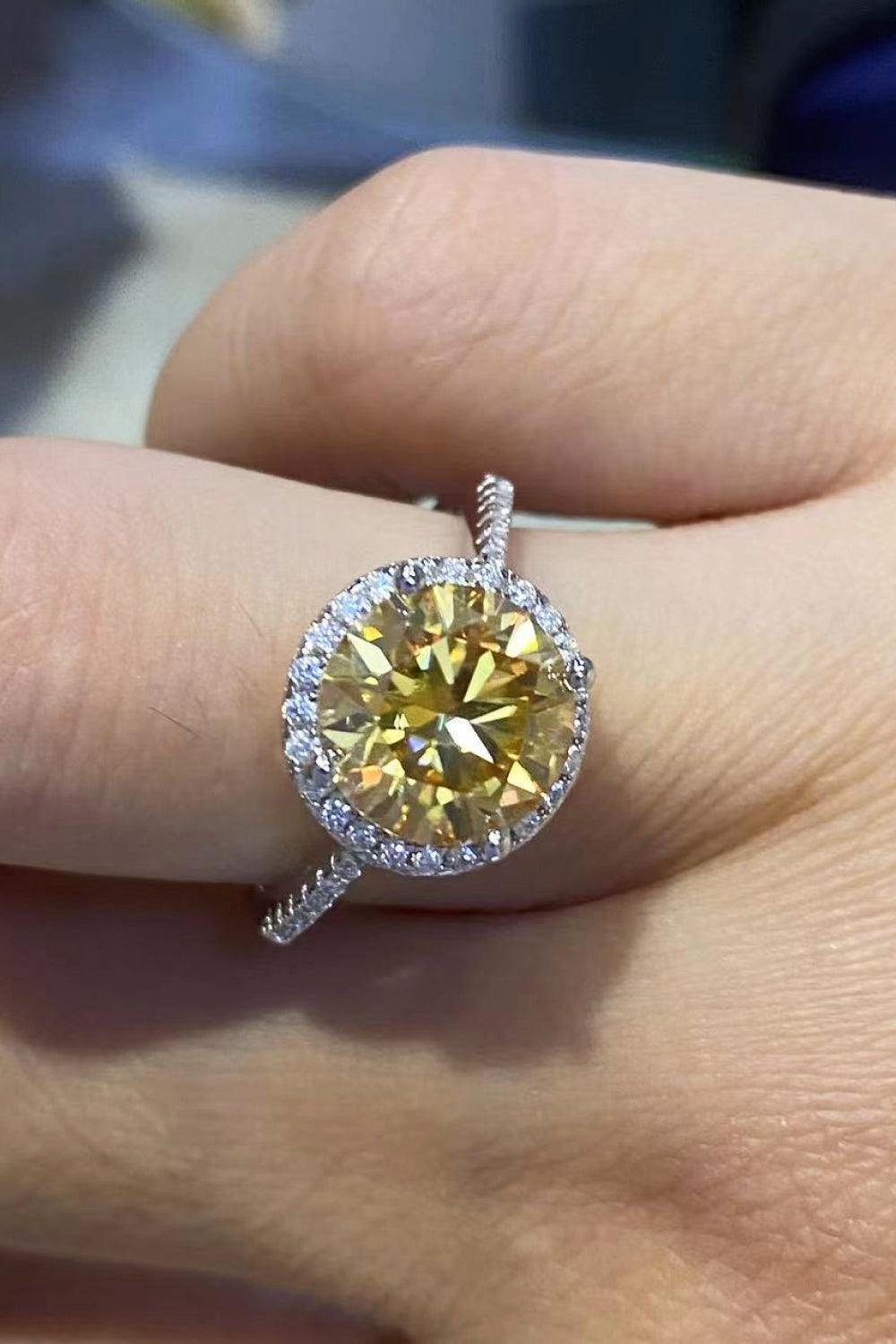 2 Carat Moissanite Round Ring - Flyclothing LLC