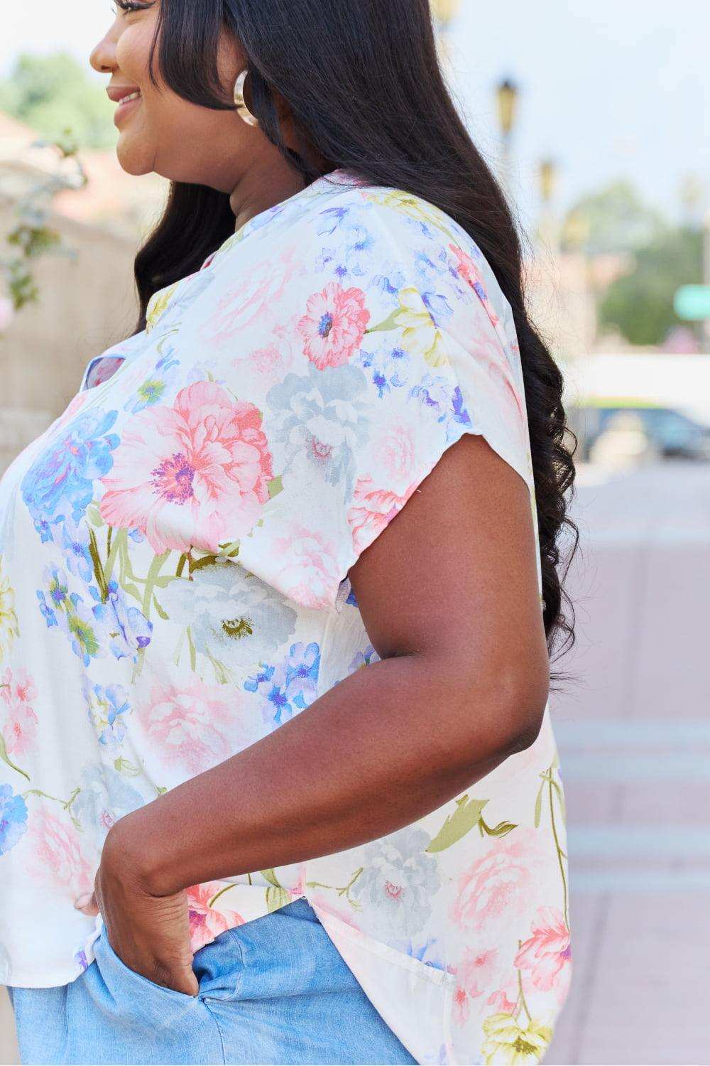 White Birch One And Only Full Size Short Sleve Floral Print Top - Trendsi - Flyclothing LLC