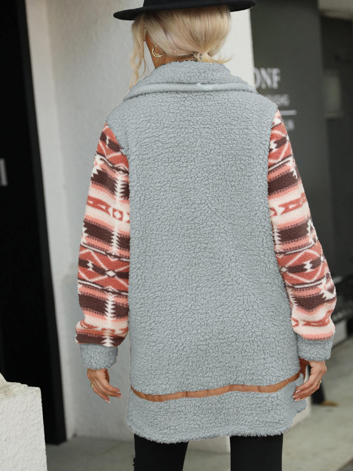 Geometric Zip-Up Collared Sherpa Jacket - Trendsi