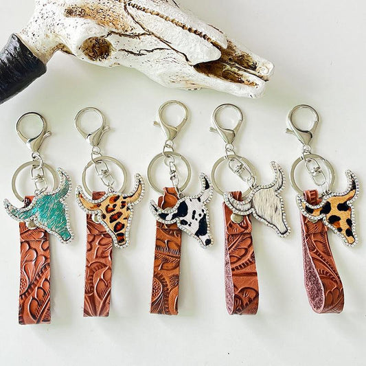 Rhinestone Bull Keychain - Trendsi
