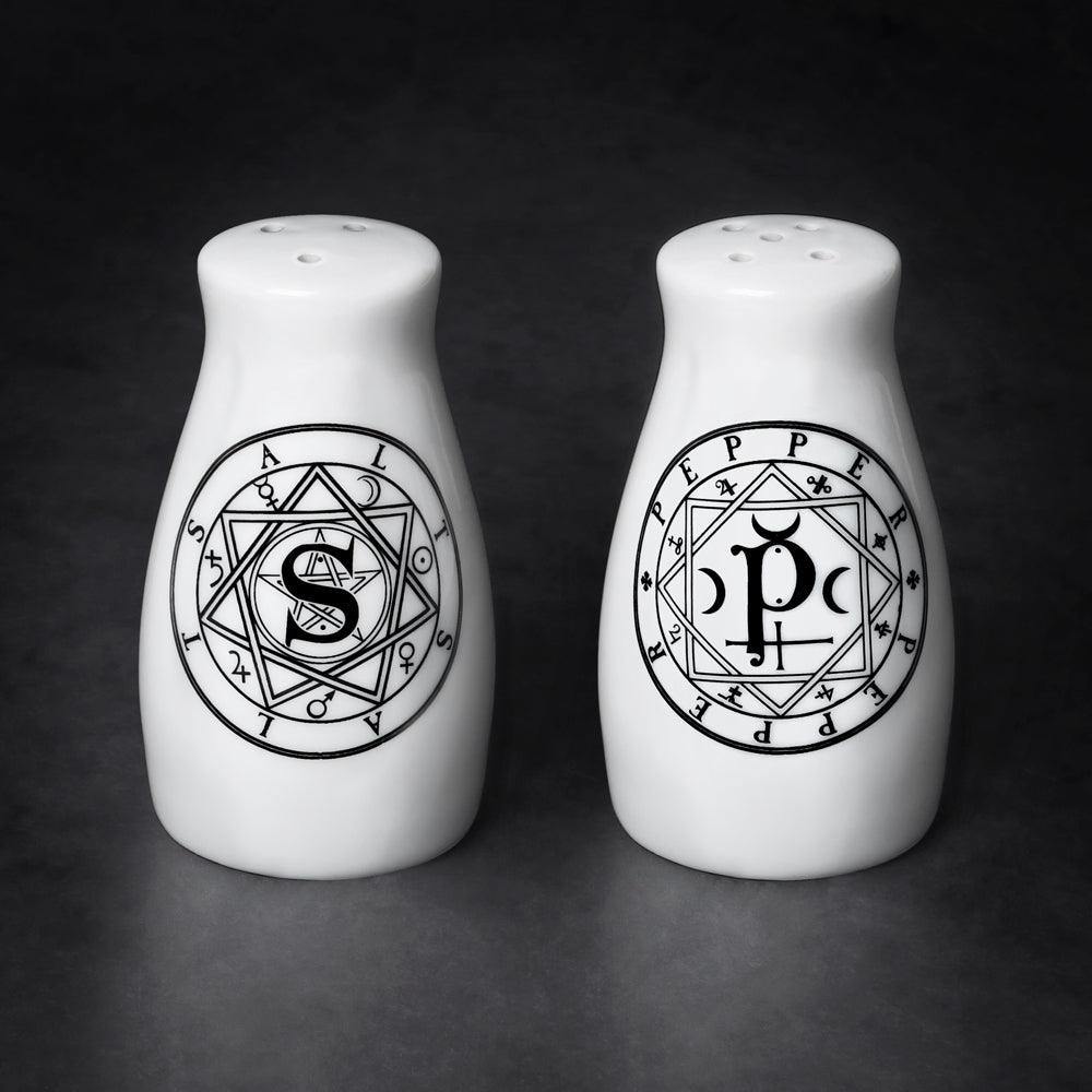 The Vault S' & 'P' Salt & Pepper set - Alchemy Gothic
