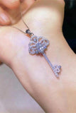 1 Carat Moissanite Key Pendant Necklace - Trendsi