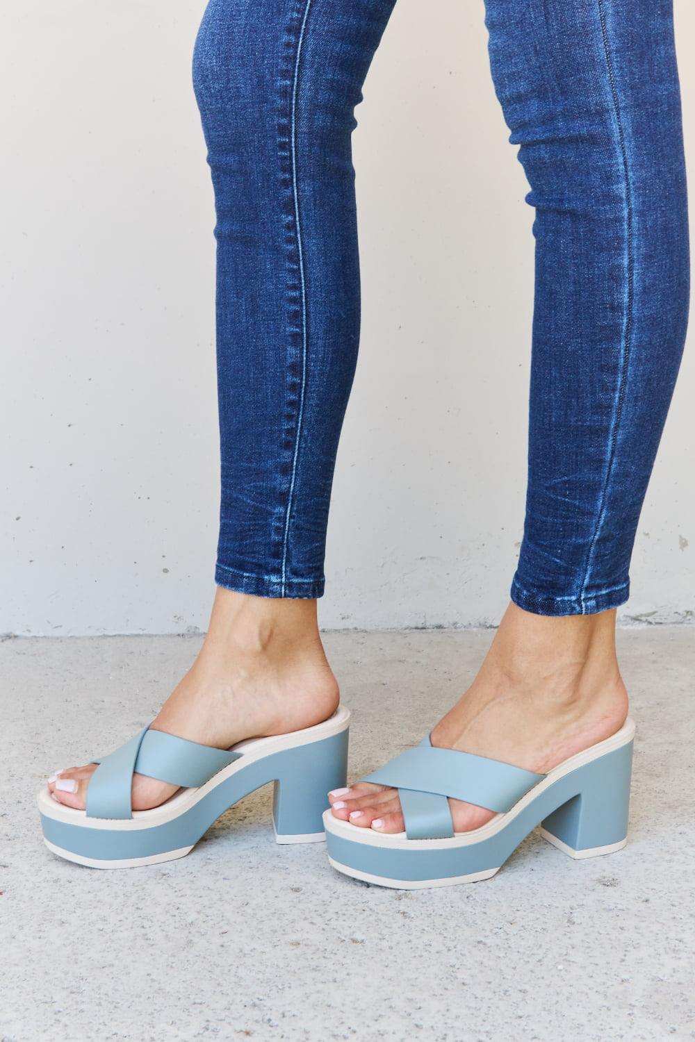 Weeboo Cherish The Moments Contrast Platform Sandals in Misty Blue - Trendsi - Flyclothing LLC