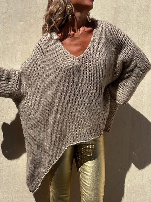 Contrast V-Neck Long Sleeve Sweater - Trendsi