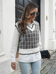 Plaid V-Neck Sweater Vest - Trendsi
