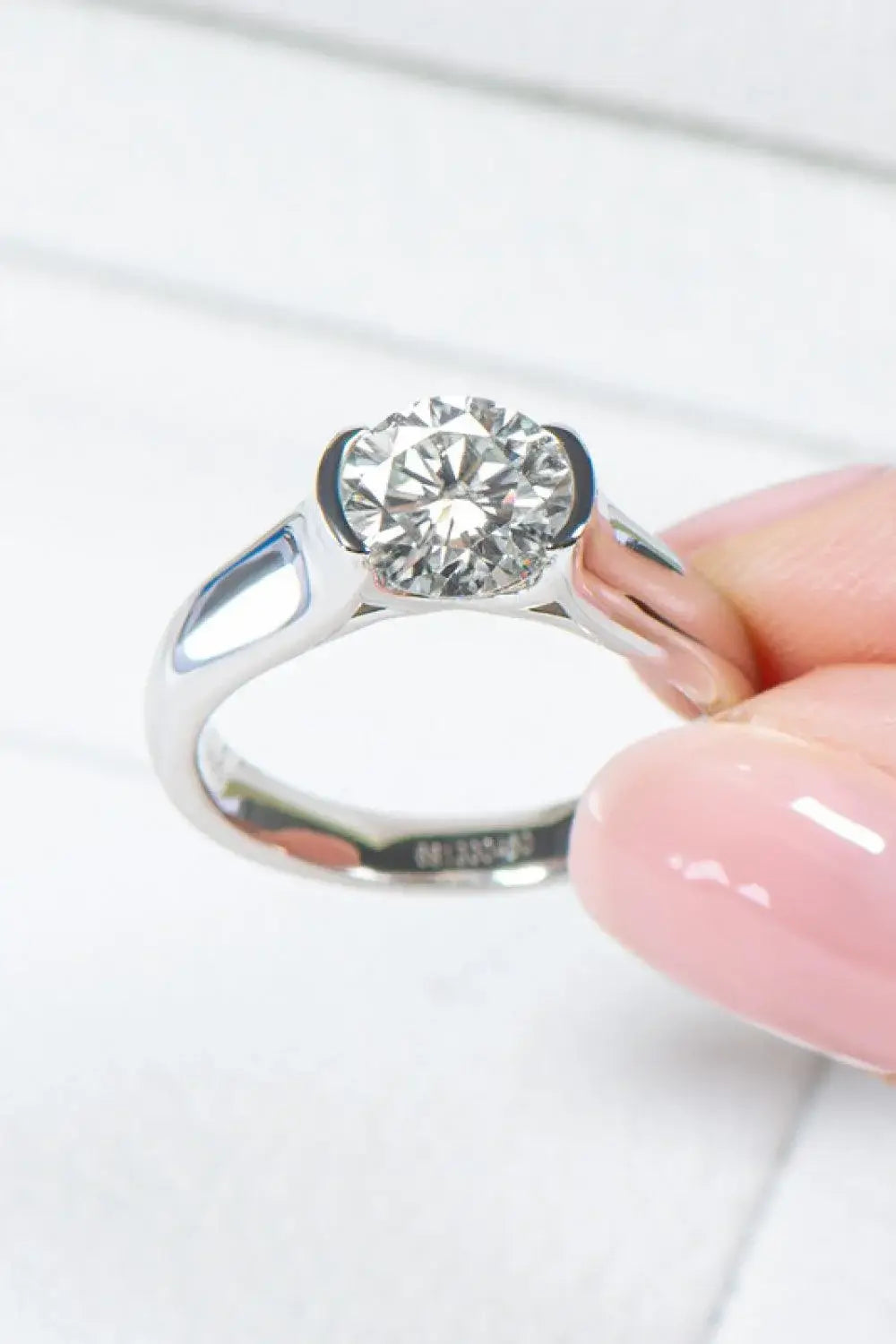 Looking Good 2 Carat Moissanite Platinum-Plated Ring - Trendsi - Flyclothing LLC