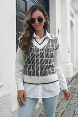 Plaid V-Neck Sweater Vest - Trendsi