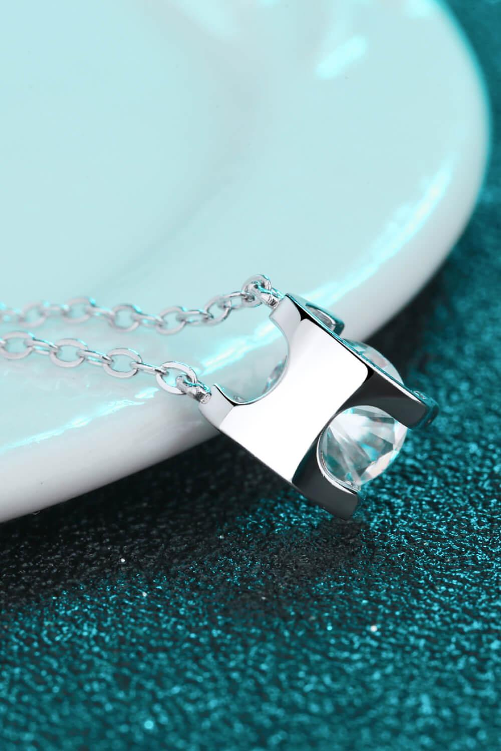 1 Carat Moissanite Chain Necklace - Trendsi