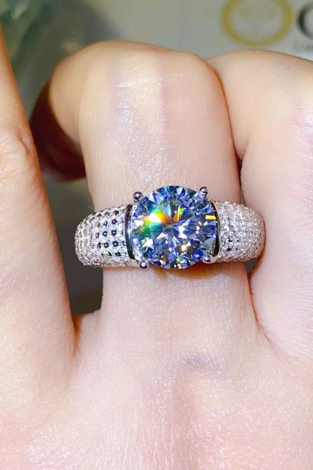 3 Carat Moissanite Side Stone Ring - Trendsi