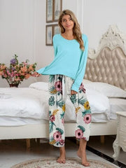 Round Neck Top and Printed Pants Lounge Set - Trendsi