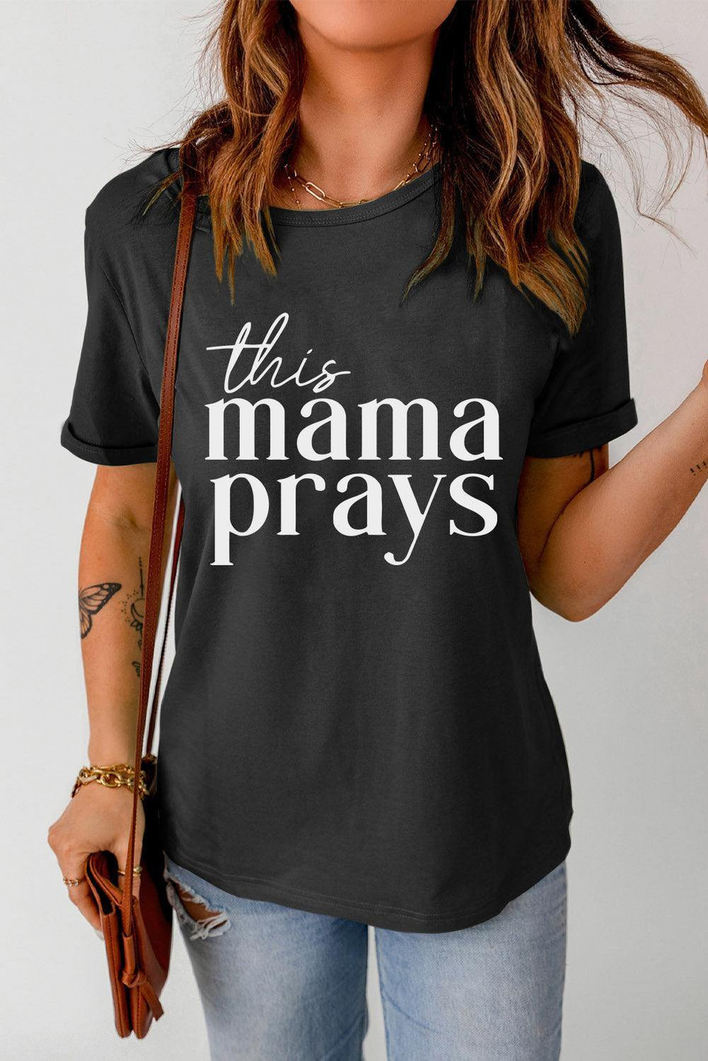 THIS MAMA PRAYS Graphic Tee - Trendsi