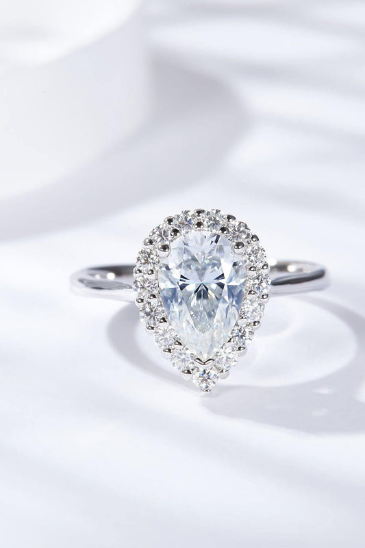 1.5 Carat Moissanite Teardrop Ring - Trendsi