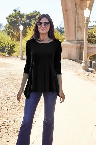 Basic Bae Full Size Round Neck Pocketed T-Shirt - Trendsi - Flyclothing LLC