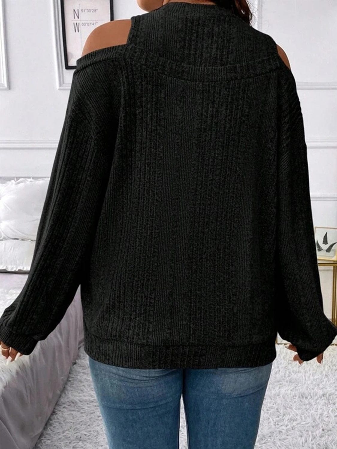 Round Neck Cold Shoulder Sweater - Trendsi