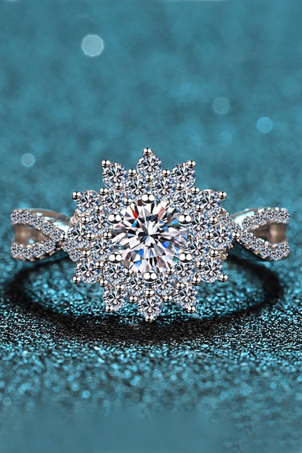 Moissanite Flower-Shape Split Shank Ring - Flyclothing LLC