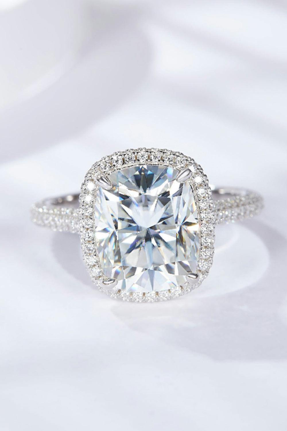 6 Carat Moissanite Halo Ring - Trendsi