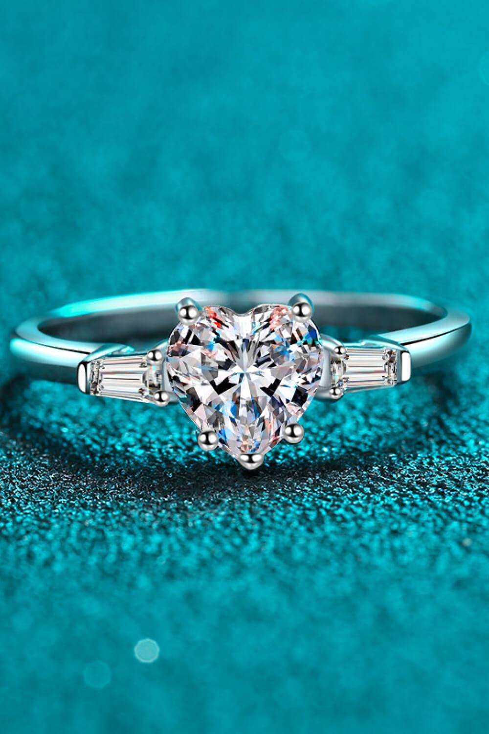 1.2 Carat Moissanite Heart Ring - Trendsi - Flyclothing LLC