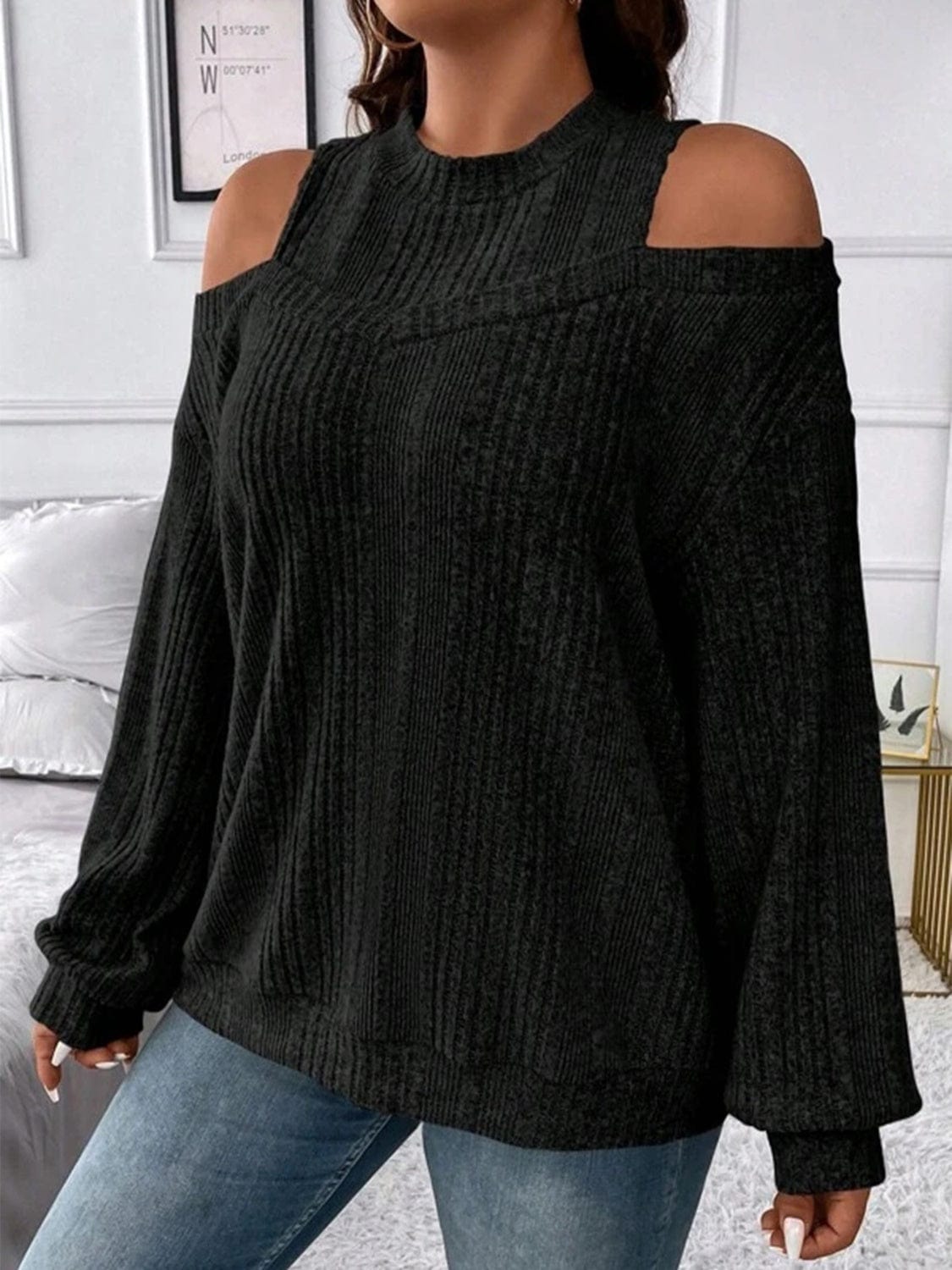 Round Neck Cold Shoulder Sweater - Trendsi