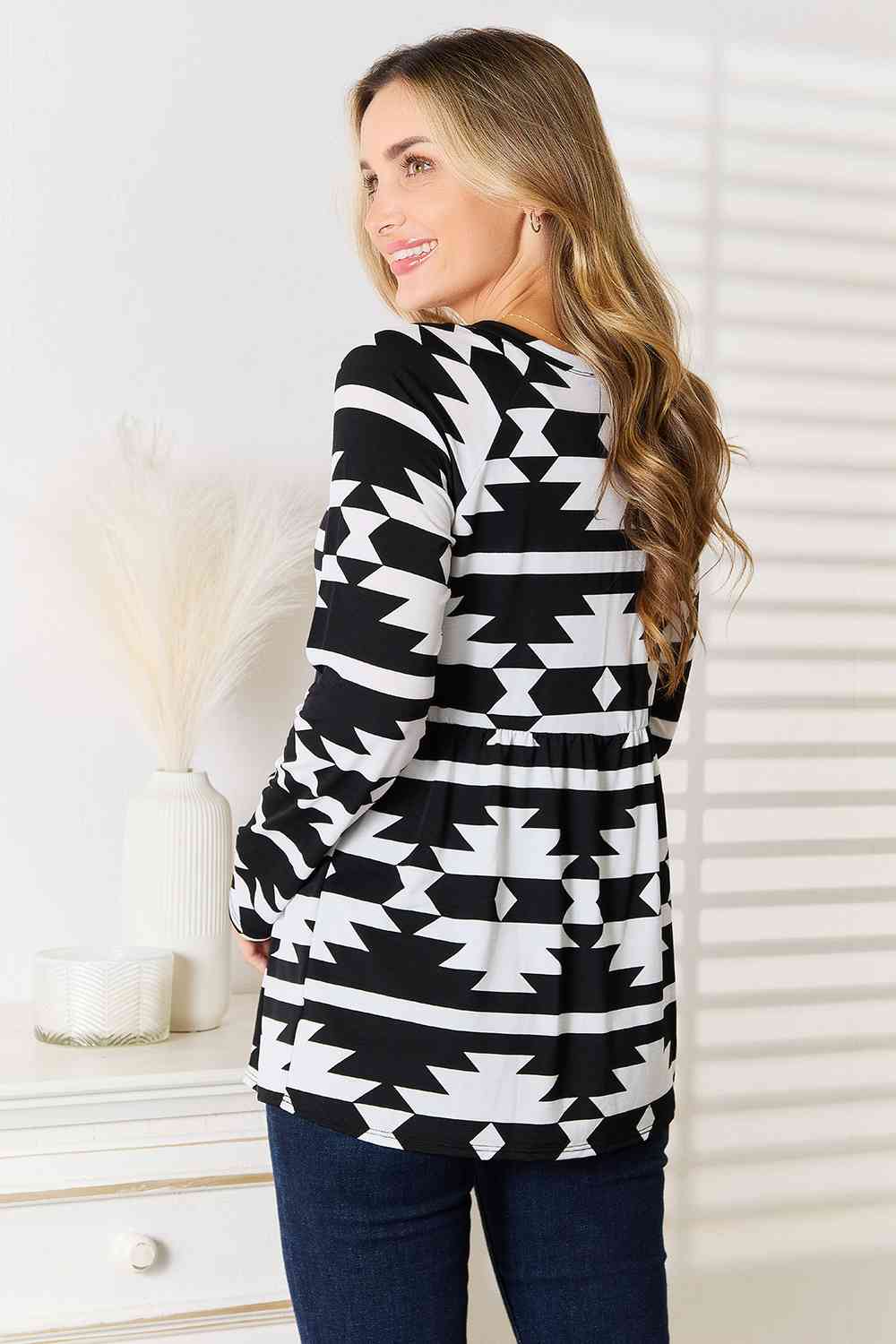 Heimish Full Size Geometric Notched Neck Long Sleeve Top - Trendsi - Flyclothing LLC