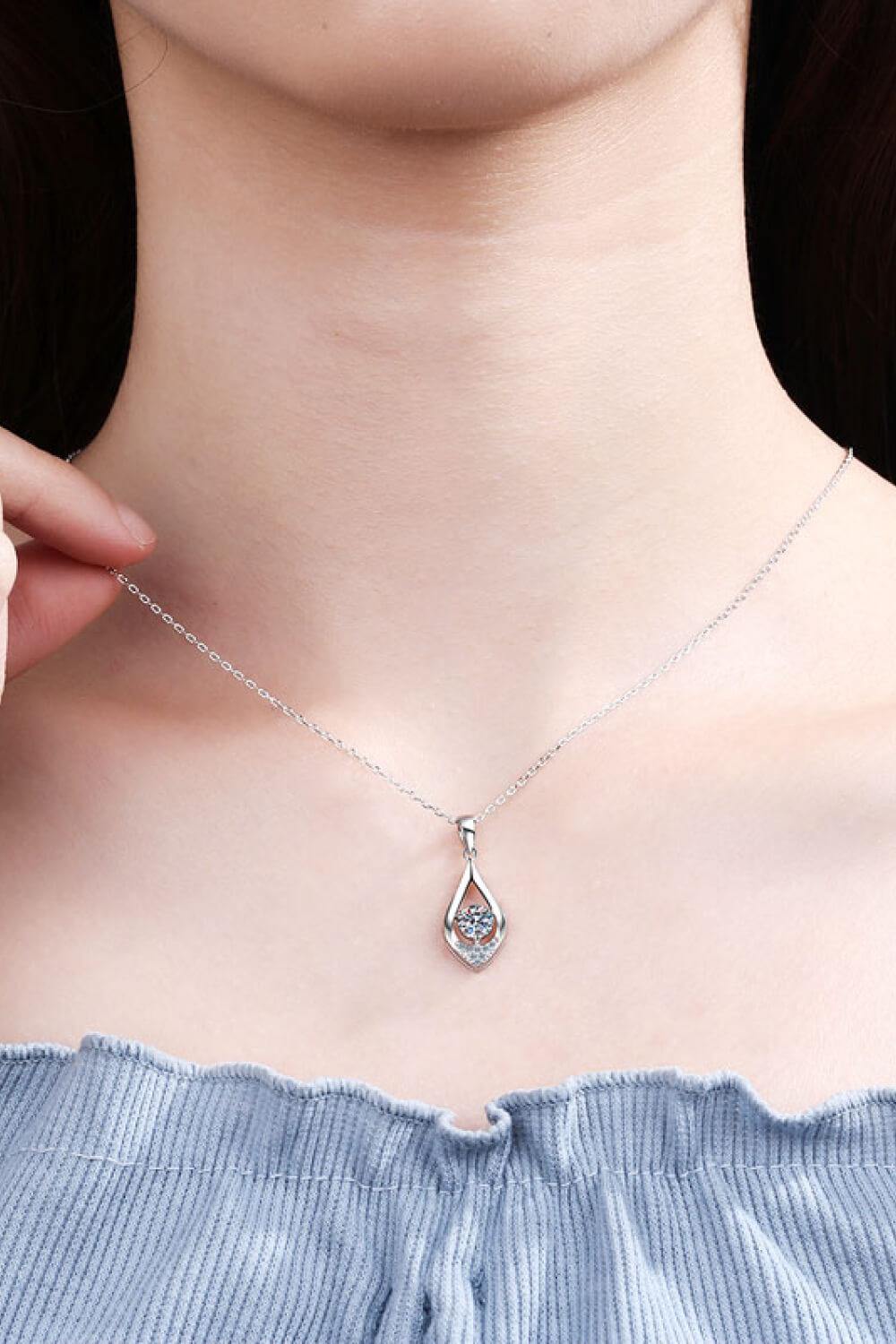 Glamorous Always Moissanite Pendant Necklace - Trendsi