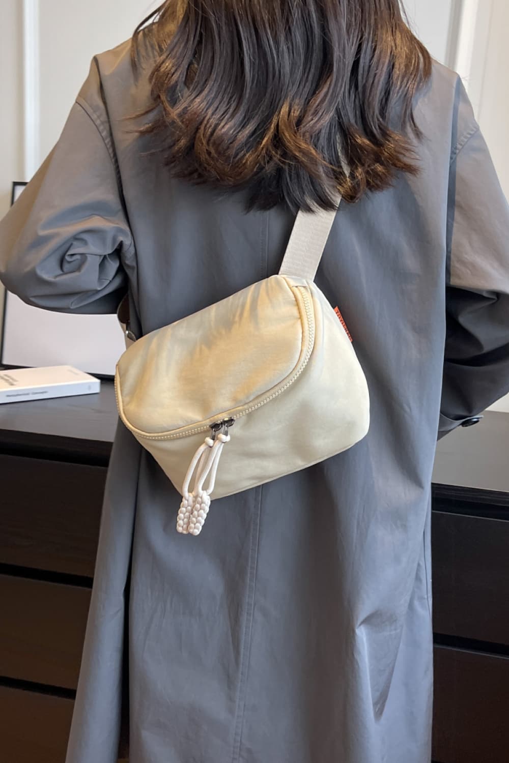 Medium Nylon Sling Bag – Flyclothing LLC