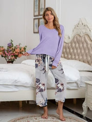 Round Neck Top and Printed Pants Lounge Set - Trendsi