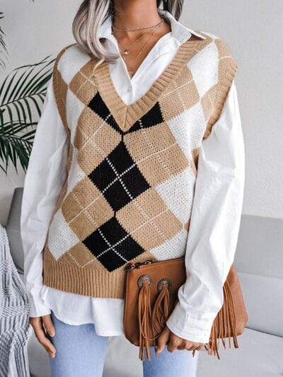 Plaid V-Neck Sweater Vest - Trendsi