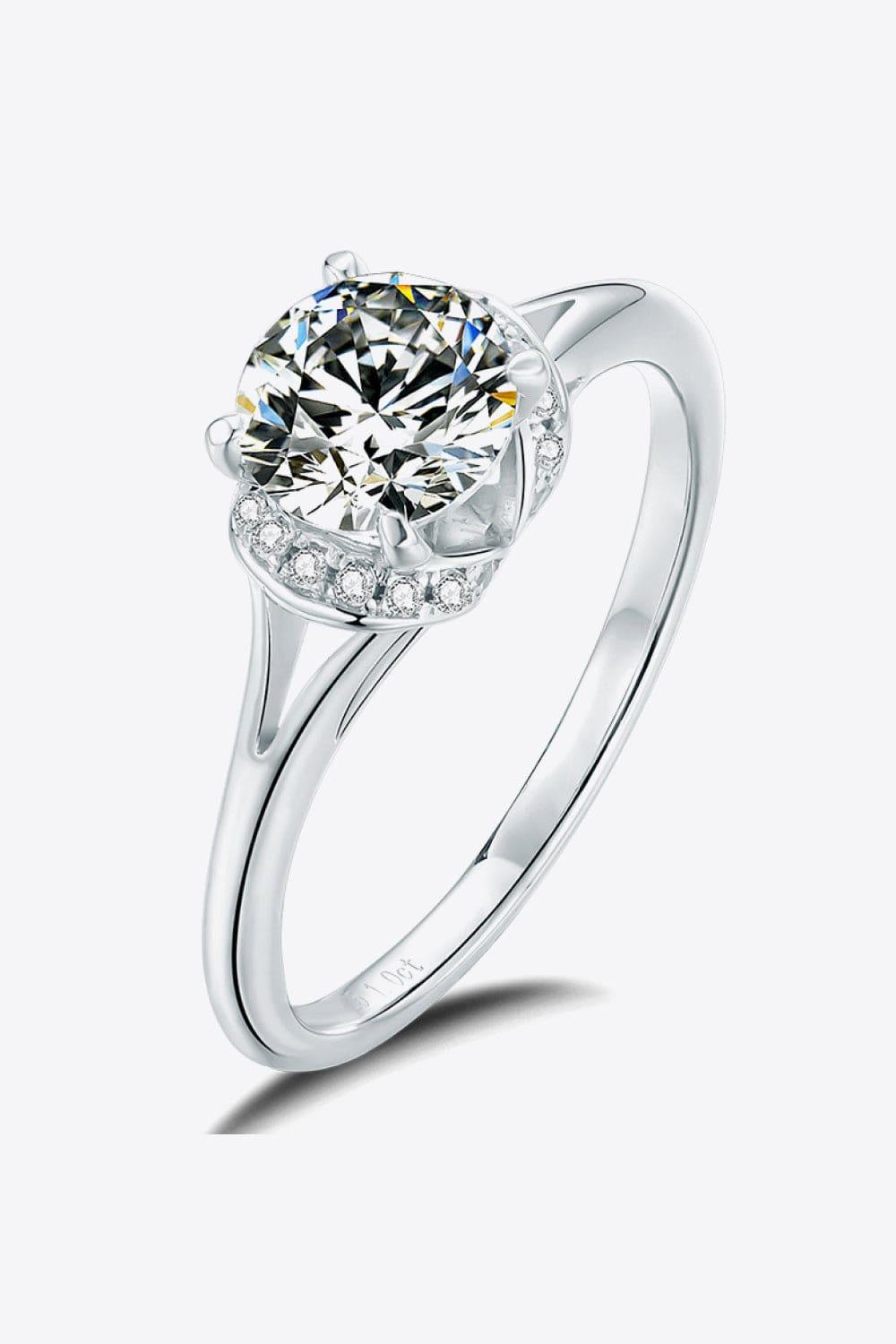 1 Carat Moissanite Split Shank Ring - Trendsi