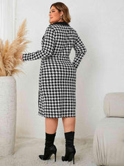 Plus Size Houndstooth Long Sleeve Slit Dress - Trendsi