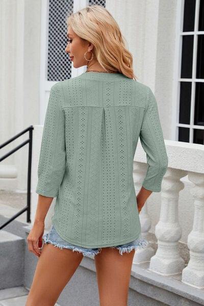 Eyelet Notched Knit Jacquard Top - Trendsi