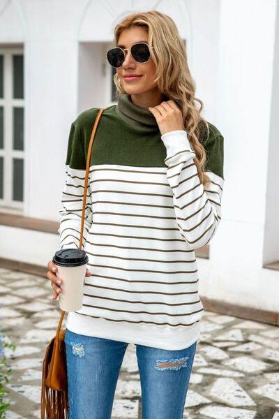 Striped Contrast Turtleneck Sweater - Flyclothing LLC