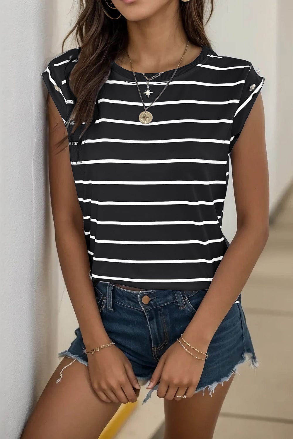 Decorative Button Round Neck T-Shirt - Trendsi