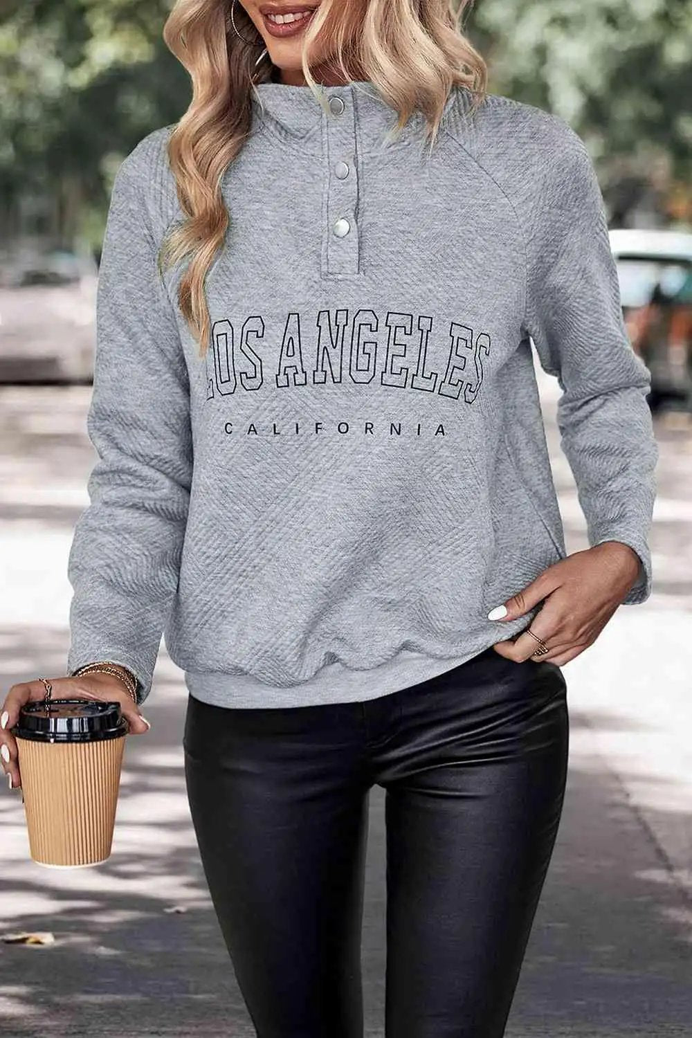 LOS ANGELES CALIFORNIA Graphic Quarter-Snap Sweatshirt - Trendsi