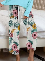 Round Neck Top and Printed Pants Lounge Set - Trendsi
