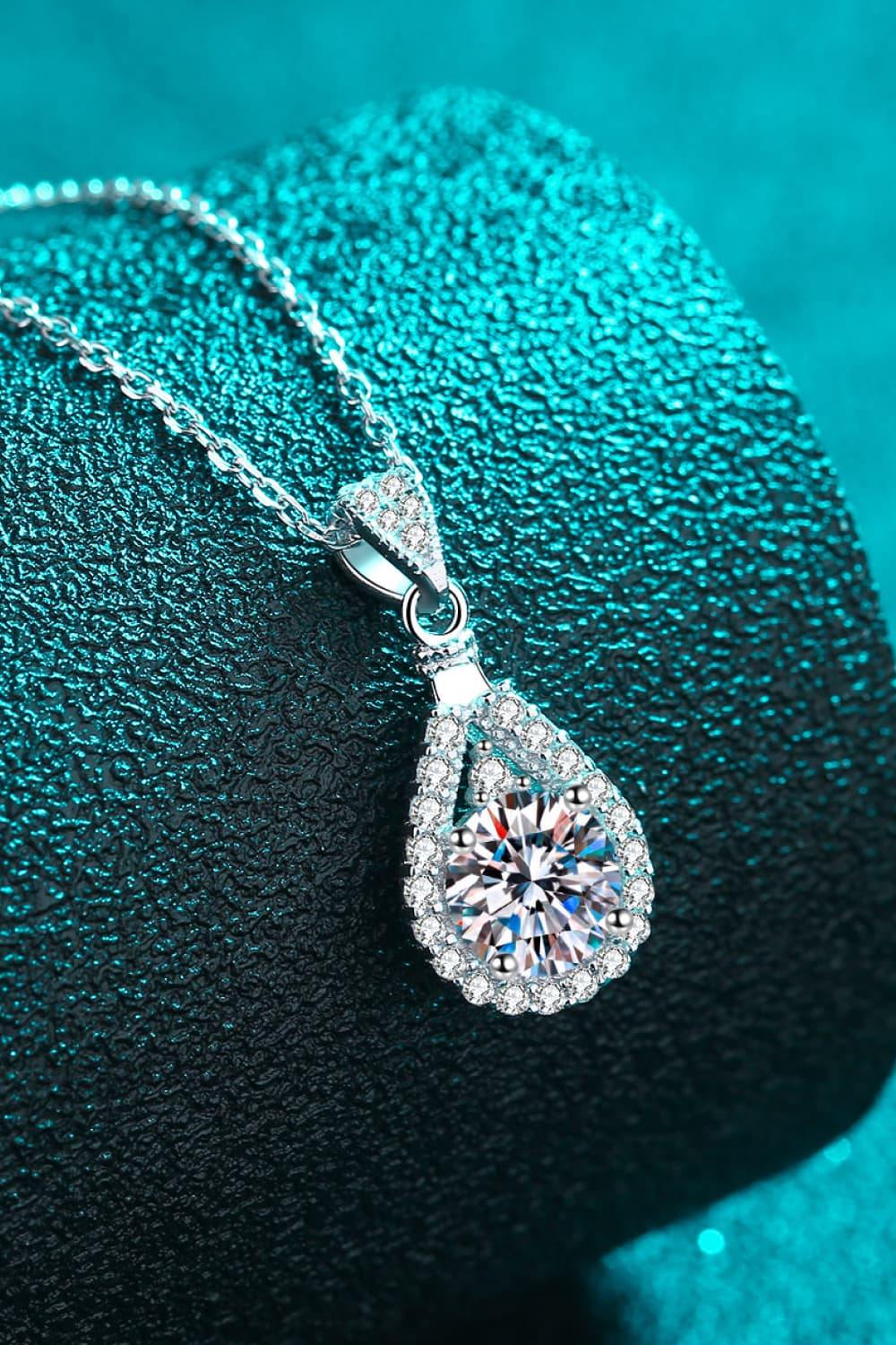 2 Carat Moissanite Teardrop Pendant 925 Sterling Silver Necklace - Trendsi