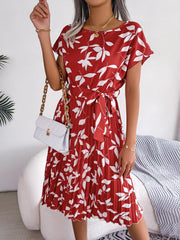 Printed Round Neck Short Sleeve Pleated Dress - Trendsi
