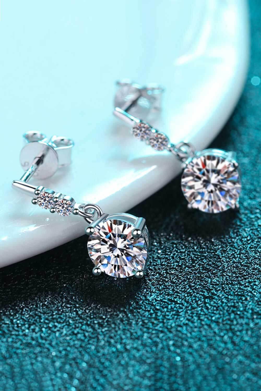 1 Carat Moissanite Drop Earrings - Trendsi