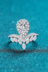 Stand Out Moissanite Ring - Flyclothing LLC