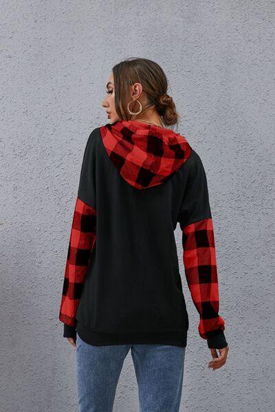 Plaid Drawstring Dropped Shoulder Hoodie - Trendsi