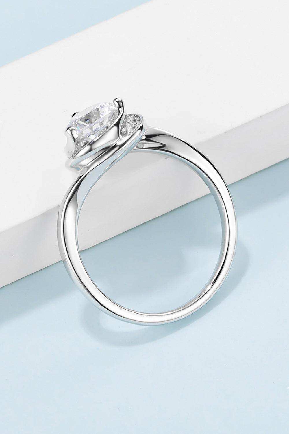 1 Carat Moissanite 925 Sterling Silver Heart Ring - Trendsi - Flyclothing LLC