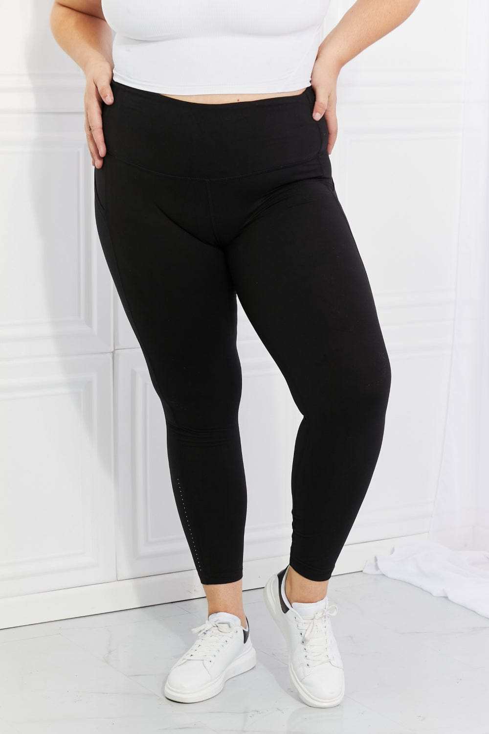 Leggings Depot Full Size Strengthen and Lengthen Reflective Dot Active Leggings - Trendsi - Flyclothing LLC