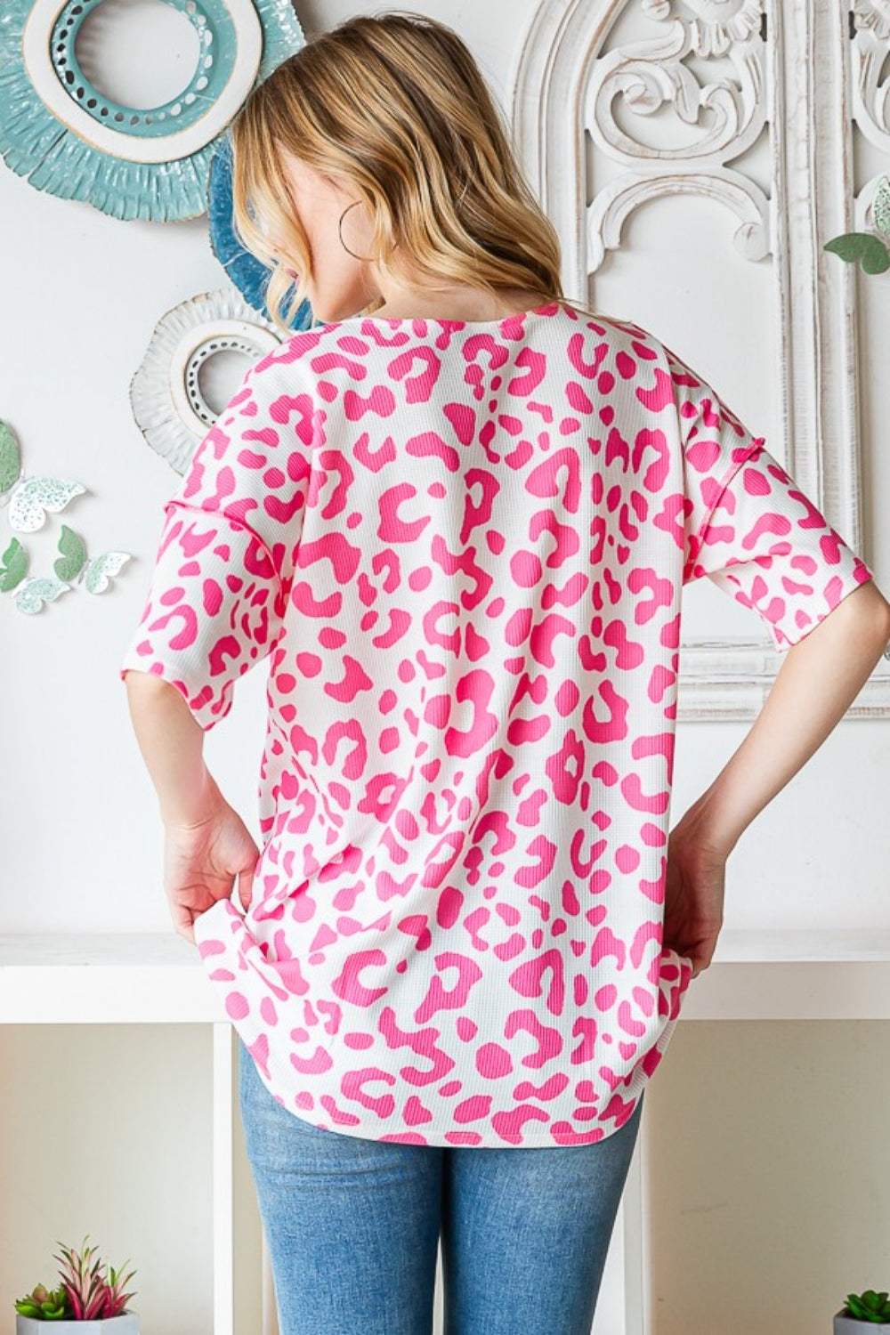 Heimish Full Size Leopard Exposed Seam Short Sleeve Top - Trendsi - Flyclothing LLC