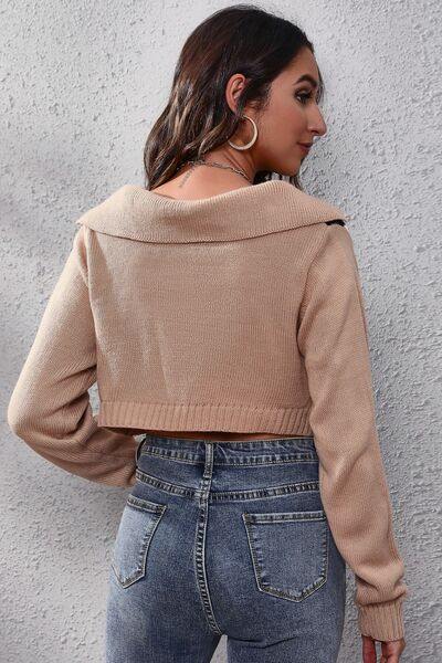 Geometric Long Sleeve Cropped Sweater - Trendsi