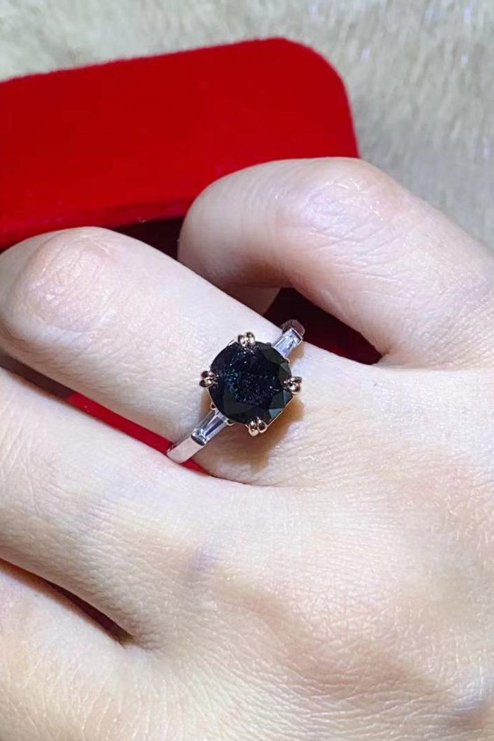 2 Carat Black Moissanite Platinum-Plated Ring - Trendsi